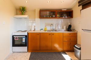 Papis free parking Villa