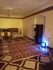 Khofo pyramid view room