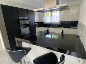 Cozy Escape House - 12 min to Zurich HB - Free Parking