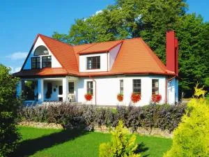 Tranquil villa in Polanow with private garden - Wielin