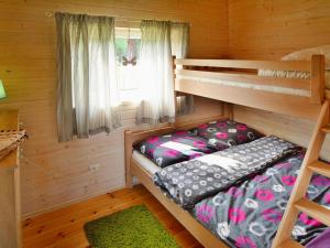 Holiday Home in Jaros awiec near the Sea