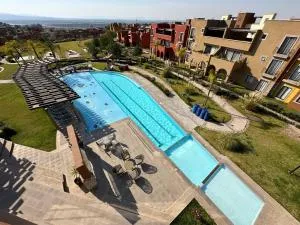 Departamento con Alberca, Jacuzzi, Spa y Padel - Don Juan