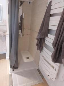 Chambre indépendante avec terrasse privative