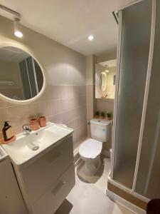 Appartements Appartement duplex Luc sur Mer, en face de la plage : photos des chambres