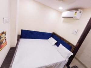 HOTEL BLUE TOWER INN