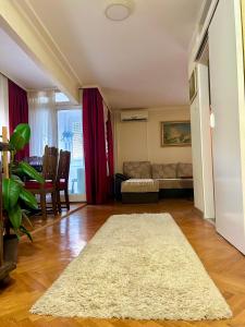 A2 apartment Nis - 80 m2 - City center