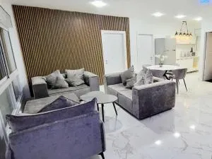 Beautiful Apartment in Ramat Gan Deluxe Suite Next to SHEBA Hospital - Azor