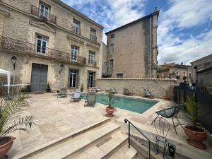 Maisons d'hotes Demeure Sainte Clotilde, evenementiel et chambres d'hotes a Neffies : photos des chambres