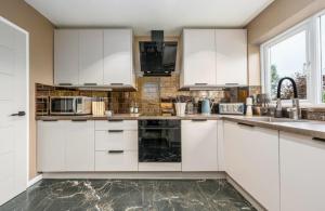 Everythings Rosey on Rosecroft