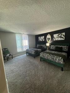 Hollywood Apartments Mario & No Themed With Pool FREE parking and WIFI