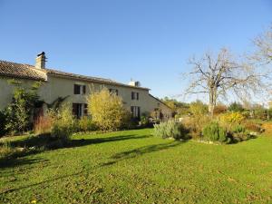 B&B / Chambres d'hotes B&B La Ferme Aux Fleurs : photos des chambres