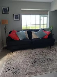 Dingle Escape -2 Bed -Sleeps 4 - Ballyhegbought