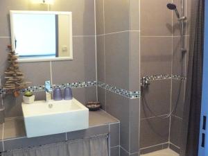 Appartements Paris-Sete T2 au coeur de Sete : photos des chambres