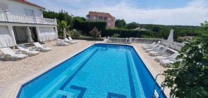 Apartments with a swimming pool Soline, Krk - 23286 