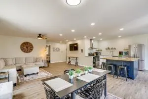 Grill, Boat Slip, and Game Room Calm Cove Apt! - Osage Beach