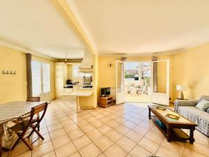 Canet plage Maison de vacances 2 Chambres et jardin