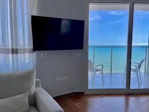 Luxurious Beach Front Apartment