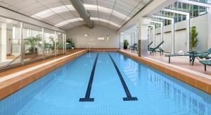 Penthouse 3 bdrm amazing views opposite casino