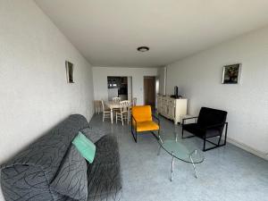 Appartement T3 avec balcon et garage aux Sables-dOlonne - FR-1-197-185