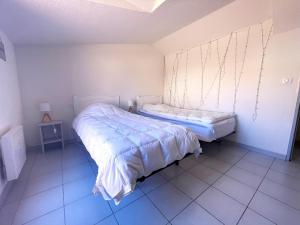 Appartements Banyuls-sur-Mer : Duplex T3 avec terrasse, parking prive, proche plage - FR-1-309-77 : photos des chambres