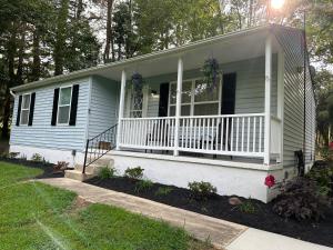Chesapeake Holiday House