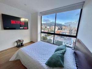 SkyLine Mountains Sauna Gym Luxury Apto