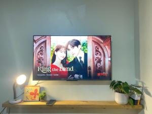 Pet-friendly 1BR Condo Unit in Imus with Wifi Netflix -Min 2 nights