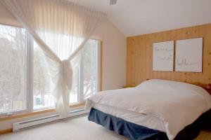 Chalet familial et SPA à proximité du Mont Orford