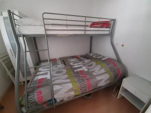 Appartement Coquet Proche Plage, Quartier Calme, Parking Privé - FR-1-239-1065