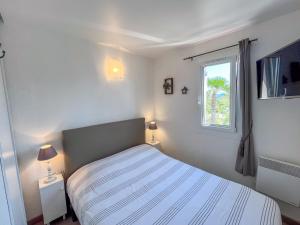 T2 avec terrasse à Saint Cyprien - Plage, Piscine et Parking - FR-1-753-23