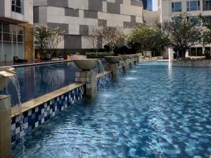 2 Bed Casa Grande Mall Kota Kasablanka By Travelibu