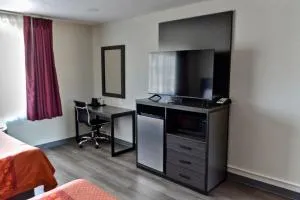 Maverick Motel - Modern Renovated Motel - 克拉马斯福尔斯