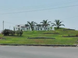 Punta Hermosa - Сан-Бартоло