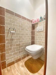 Studio, Piscine, tennis