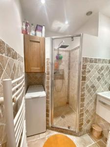 Studio, Piscine, tennis