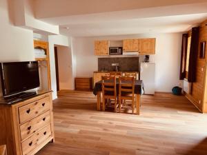Appartements Les Clarines : photos des chambres