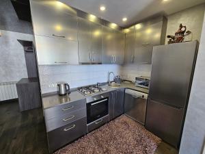 BATUMI L&V apartament