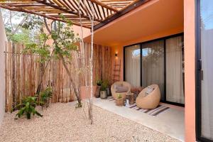 Discover, Explore y Enjoy TULUM