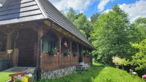 River Song Inn - 下维谢乌乡