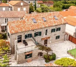 Villa Mara Lustica Bay Retreat near Tivat, Kotor Bay - Bogišići