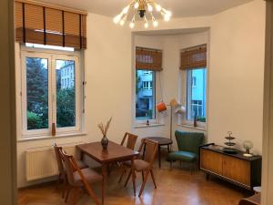 Stylische Mid-Century-Wohnung im Zentrum Plauens