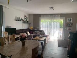 Villas Magnifique villa avec piscine : photos des chambres