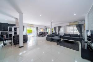 Jasmine Garden & Pool Villa