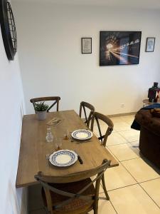 Appartements Proche Gare, spacieux, lumineux, Fibre, P gratuit : photos des chambres
