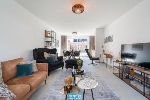 Villa Mater Maris - with large garden and garage