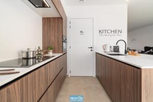 Villa Mater Maris - with large garden and garage