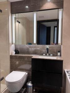 Tower Bridge City Apartment