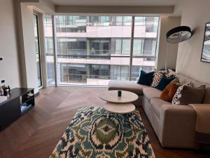 Tower Bridge City Apartment