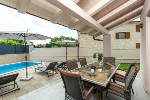 Villa Ajlin with Private Pool