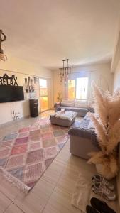 Italian District Italian Square (كومباوند الحي الايطالي)